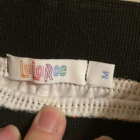 Colorful floral print flowy skirt - Picture 4 of 4